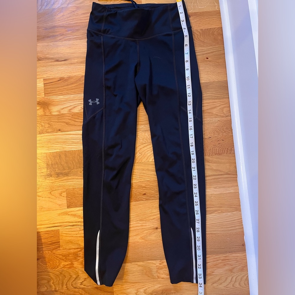 Under Armour Women’s HeatGear No-Slip Waistaband Leggings Size: Small